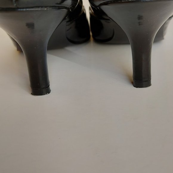 Black Patent Heels With Silver Buckle - Picture 12 of 13